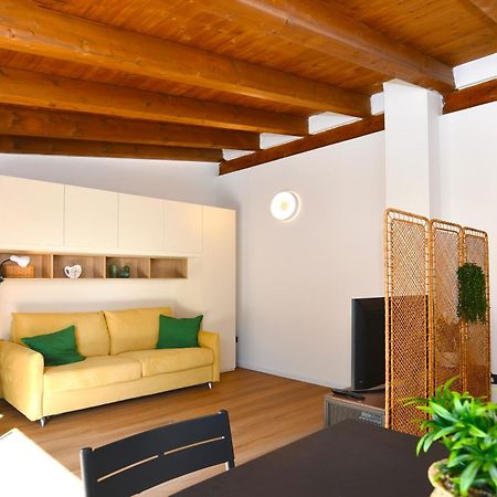 Apartamento Bocconi Fond Prada Ieo Spettacolare Attico Con Terrazzo Milán Exterior foto