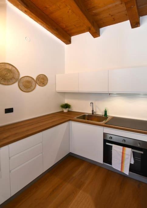 Apartamento Bocconi Fond Prada Ieo Spettacolare Attico Con Terrazzo Milán Exterior foto